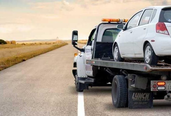 Navigating Roadside Emergencies: The Importance of Tow Truck and Roadside Assistance Services